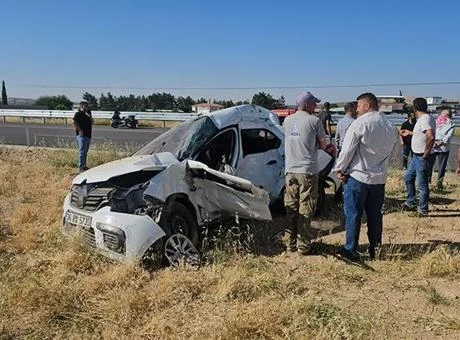 YKS yolunda feci kaza: 1’i ağır 2 öğrenci yaralandı