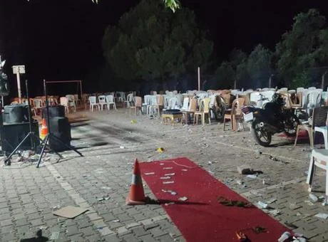 İzmir’de kına gecesi bir anda kana bulandı! 14 yaşındaki Ayaz hayatını kaybetti