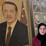 Suriyeli sanatçılar, Cumhurbaşkanı Erdoğan’ın portresini yaptı! Tam 100 bin mozaik kullanıldı