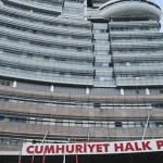 CHP’de Salı Düğümü! Grup toplantısına kim çıkacak: Kılıçdaroğlu mu, Özgür Özel mi?