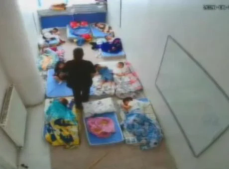 Bayrampaşa’da anaokulunda şiddet! Çocuklara çubukla şiddet kamerada