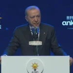 Son dakika… CHP’den istifa eden Haymana Belediye Başkanı Levent Koç AK Parti’ye geçti! Rozetini Cumhurbaşkanı Erdoğan taktı