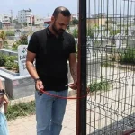 Mezarın etrafını çitle çevirip kapı taktılar! Nedeni akıl alır gibi değil