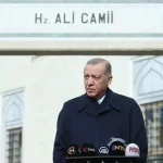 Cumhurbaşkanı Erdoğan, cuma namazını Hz. Ali Camisi'nde kıldı