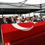 Şehit Piyade Astsubay Kıdemli Başçavuş Şahin'in cenazesi Mersin'de defnedildi