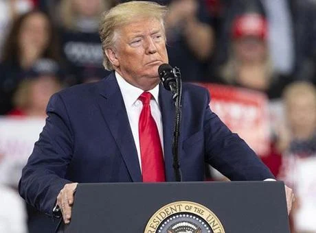 Hürmüz Boğazı’nda tansiyon tekrar yükseliyor! Trump: İran ateşkesi ‘aptalca’ ihlal etti