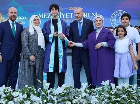 Cumhurbaşkanı Erdoğan, İTO Marmara Anadolu İmam Hatip Lisesi Mezuniyet Töreni’ne katıldı