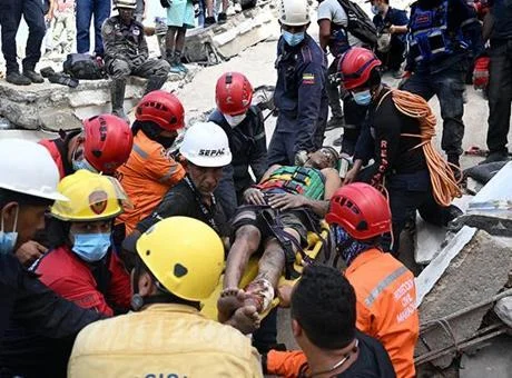 SON DAKİKA HABERLER: Şiddetli depremlerle sarsılan Venezuela’da son durum! Can kaybı artıyor, kritik saatlere girildi
