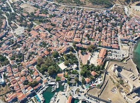 Bozcaada’ya 19-32 kişilik araçların geçişi yasaklandı