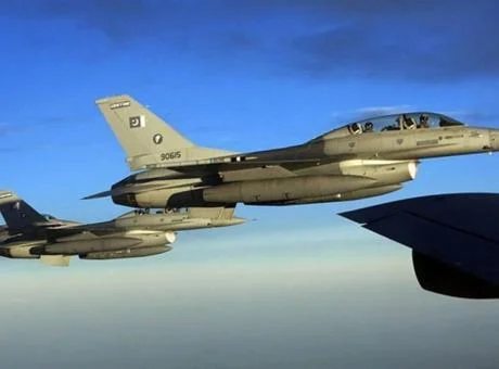 Pakistan’dan Afganistan’a hava saldırısı! Çok sayıda sivil hayatını kaybetti