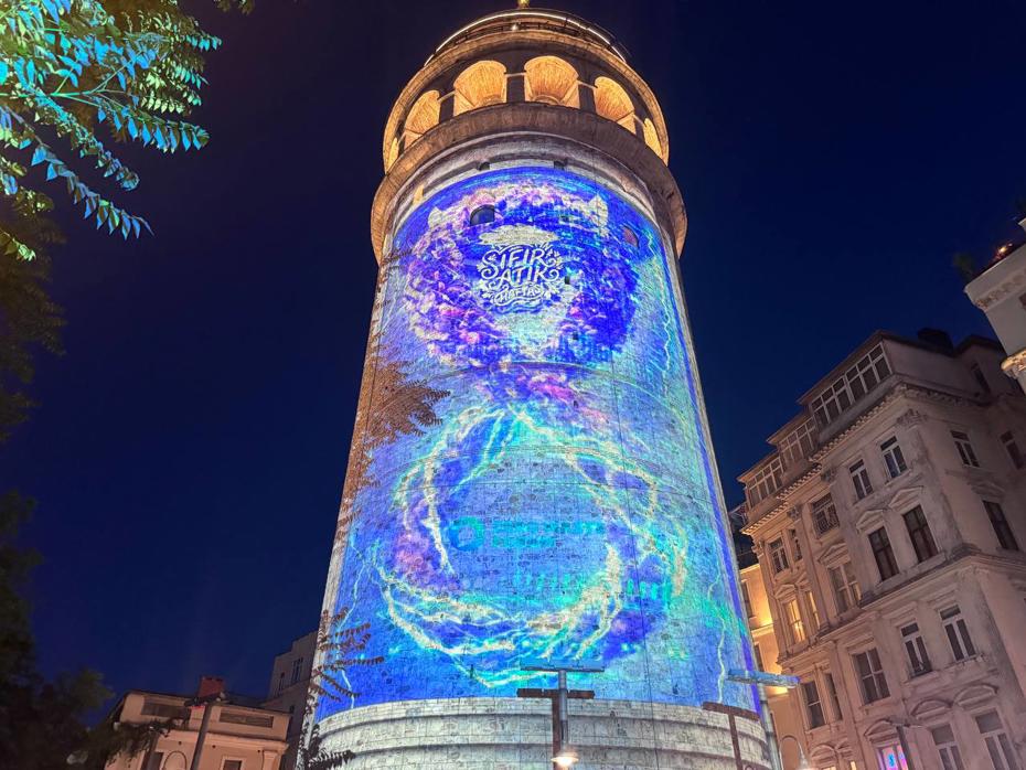 Sıfır Atık Haftası kapsamında Galata Kulesi’nde mapping gösterisi yapıldı