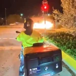 Maltepe Sahili’nde kazada otomobil alev topuna döndü