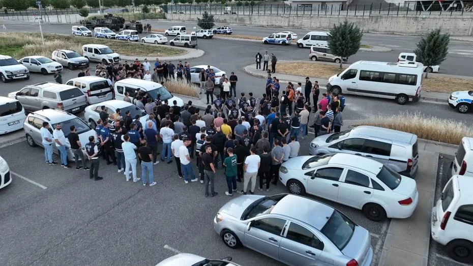 5 ilde yasa dışı bahis operasyonu. 1 milyar 165 milyon TL’lik işlem hacmi belirlendi