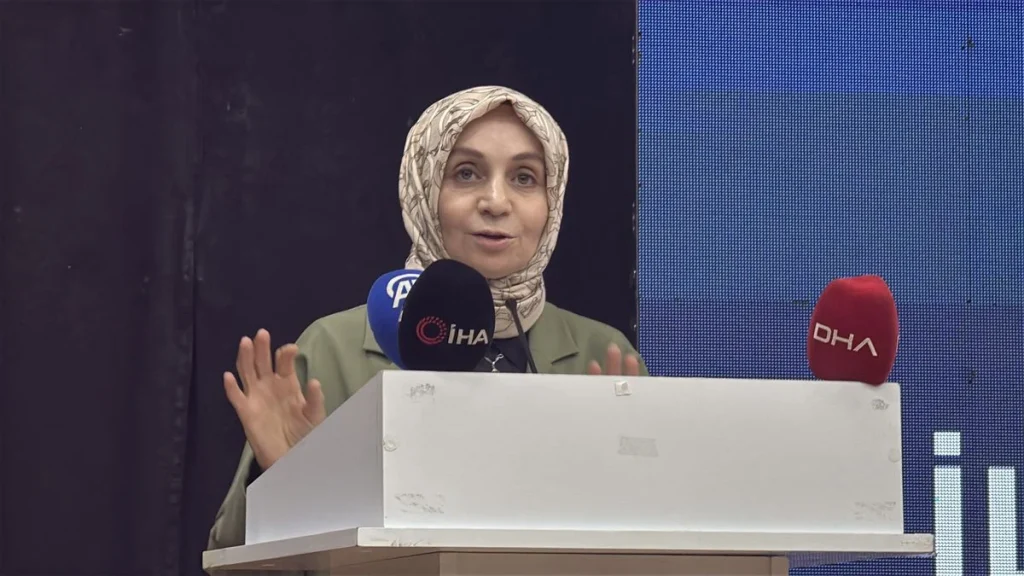 AK Partili Usta: Aynı İsimlere 'Hain' Diyenler, 2023'te Masada Onları Cumhurbaşkanı Yardımcısı İlan Etmişti
