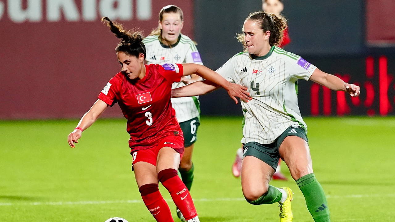 A Milli Kadın Futbol Takımı, İrlanda’yı 2 golle mağlup etti