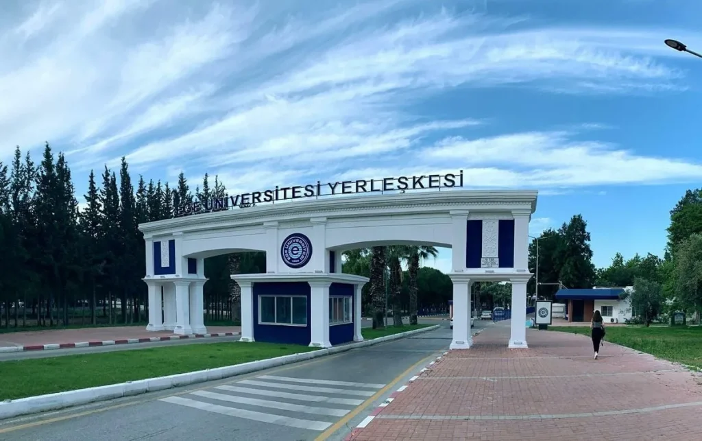 Ege Üniversitesi’nde ihale skandalı: 45 şüpheli hakkında gözaltı kararı