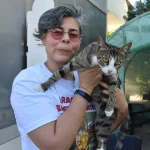 İzmir’de 6 milyonda 1 görülen olay! Erkek kedi doğum yaptı