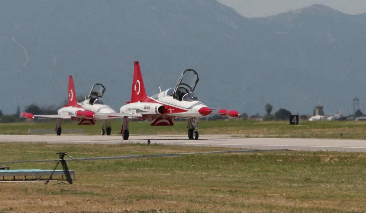 Gençlik ve Havacılık Festivali'nin prova uçuşları yapıldı