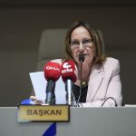 İzmir'de Güzelbahçe Belediye Başkan Vekili Ayşe Akın oldu