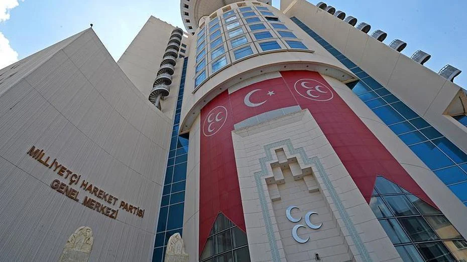 MHP Manisa il teşkilatı feshedildi