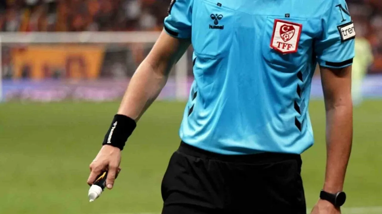 Trendyol Süper Lig’de yeni sezonun hakemleri açıklandı