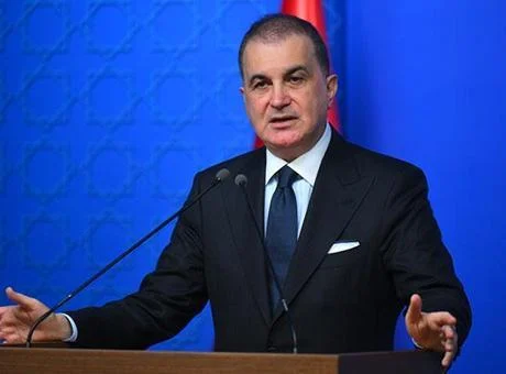 AK Parti Sözcüsü Ömer Çelik’ten Özgür Özel’e tepki: Dış vesayet arayışına yöneldi