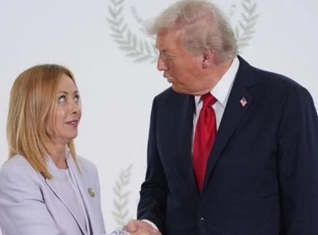 Trump ile ‘yalvardı’ tartışması gündem olmuştu! Meloni’den yeni açıklama: Diz çökmüyorum