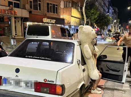 Bolu’da Pelüş Ayılı Ehliyetsiz Sürücüye 41 Bin TL Ceza