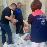 Sakarya’da ele geçirilen 5,5 ton etiketsiz et ürünü imha edildi