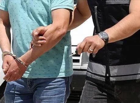 İstanbul’da uluslararası dolandırıcılık şebekesi çökertildi! Detayları Bakan Gürlek paylaştı