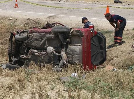 Çankırı’da iki araç çarpıştı! 3 kişi öldü, 4 kişi yaralandı