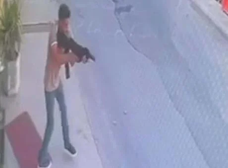 Bodrum’da pompalı tüfekle rastgele ateş açtı; o anlar kamerada