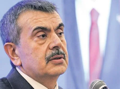 ‘Kurtuluş Savaşı yerine Milli Mücadele diyoruz’